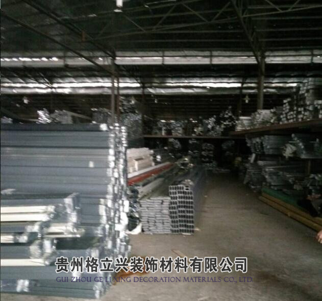 �߸������