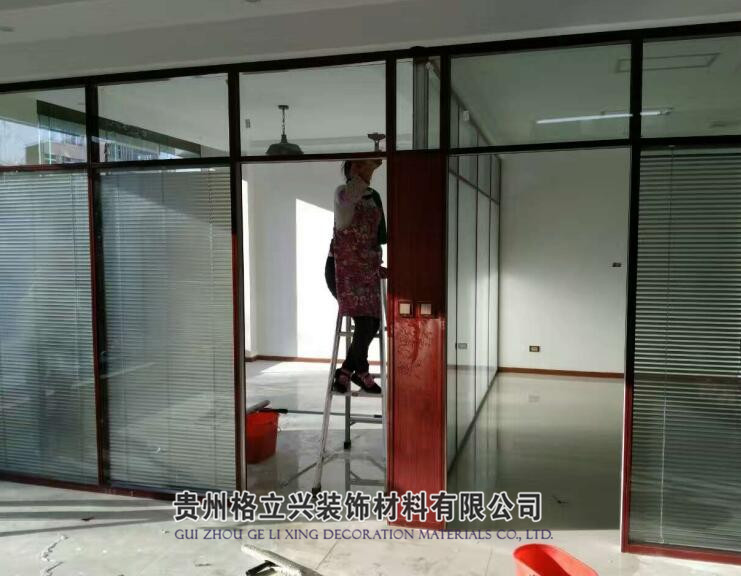  83��˫������