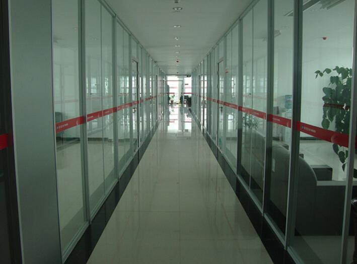 83�������